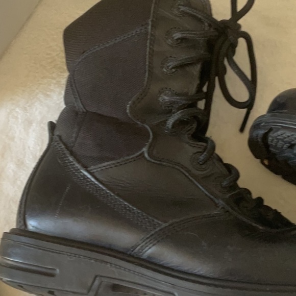 Black Combat Moto Boots with Lace-Up Design steel toe - Picture 8 of 8